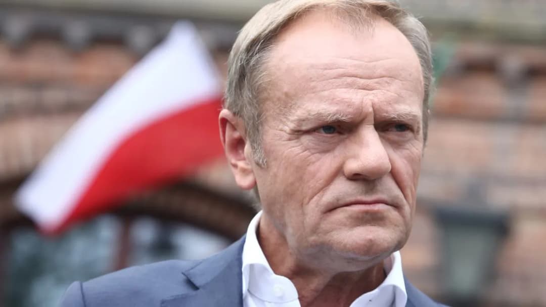 Kto grozi Tuskowi? Szokujące szczegóły groźby i jej sprawca