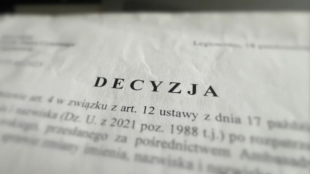 Ustawa po angielsku: Co oznacza i jak jest używana w prawie?