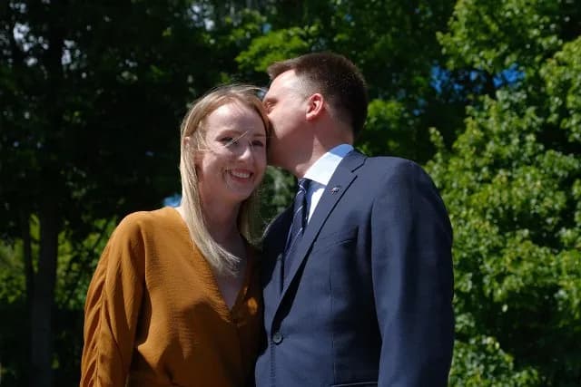 Urszula Brzezińska-Hołownia ile ma lat – zaskakujące fakty o jej życiu