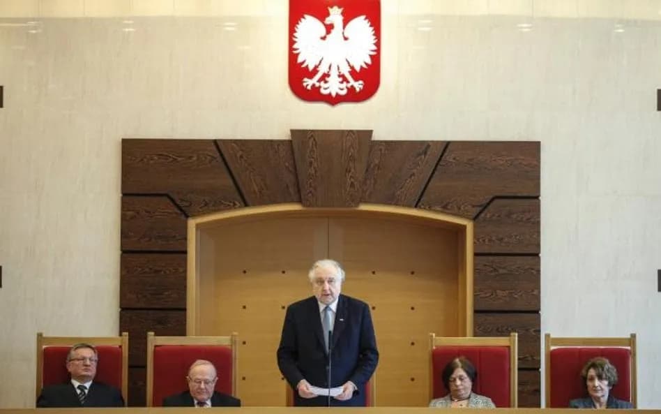 Kto może odwołać prezydenta? Poznaj zasady i procedury usunięcia