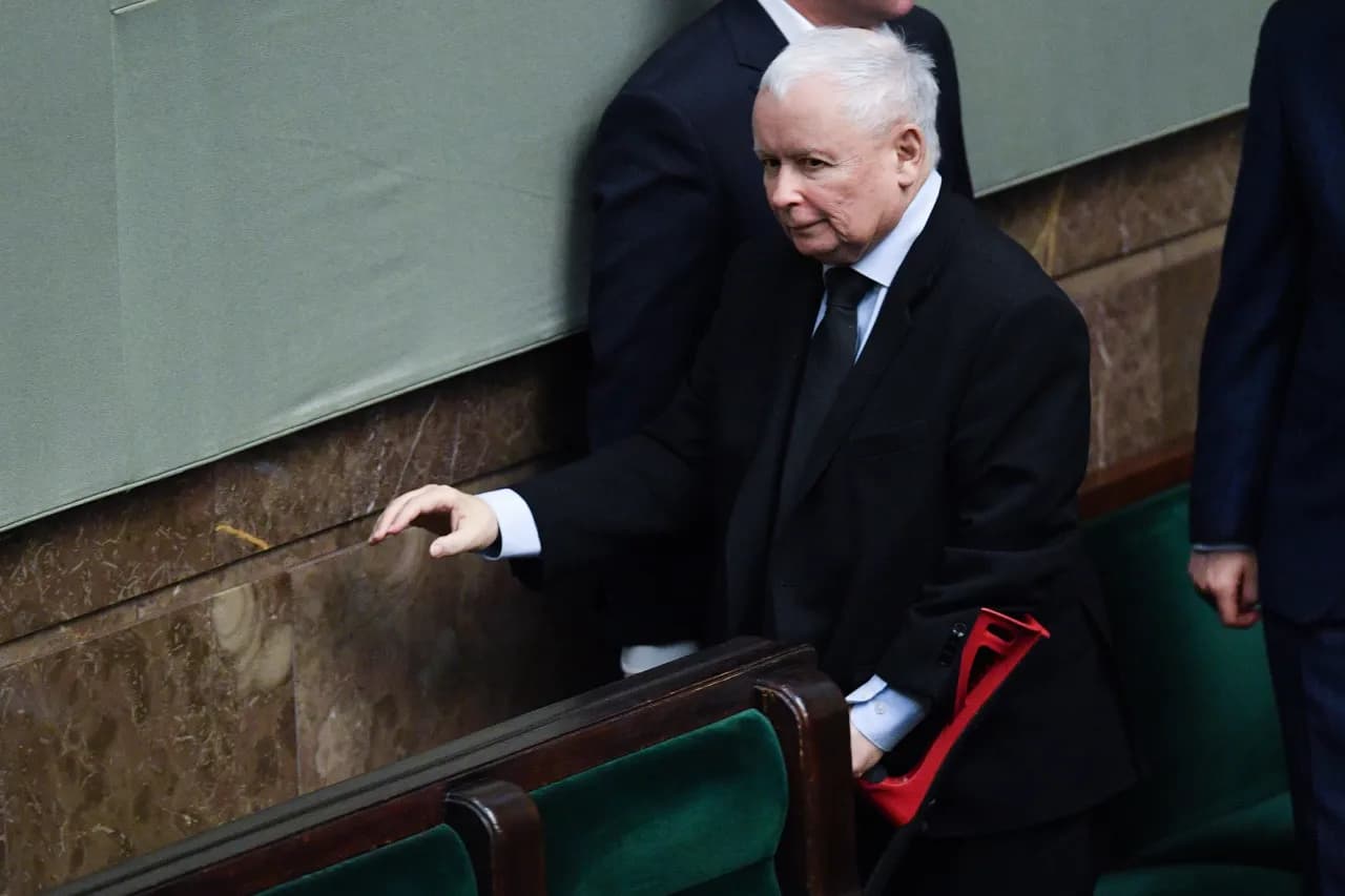Kto to jest Jarosław Kaczyński? Poznaj jego kontrowersyjną historię