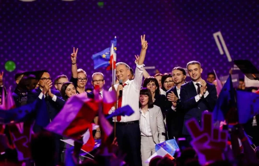 Jak się zapisać do partii Biedronia i włączyć się w zmiany społecznie