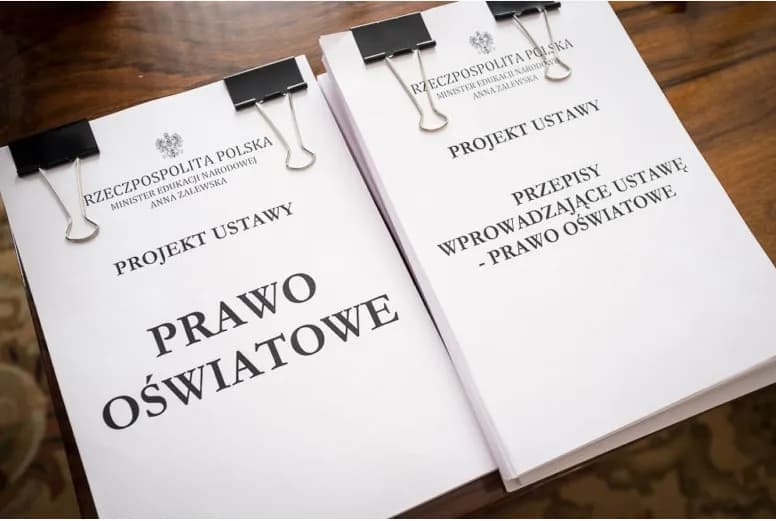 Ustawa o systemie oświaty – kluczowe zmiany i ich skutki dla edukacji