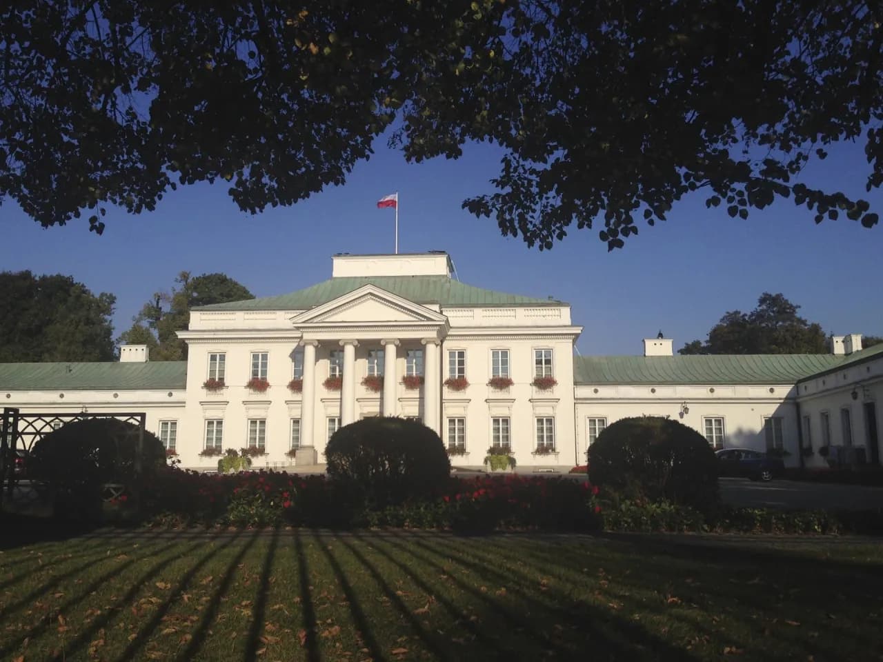 Gdzie mieszka prezydent Polski? Odkryj tajemnice Pałacu Prezydenckiego