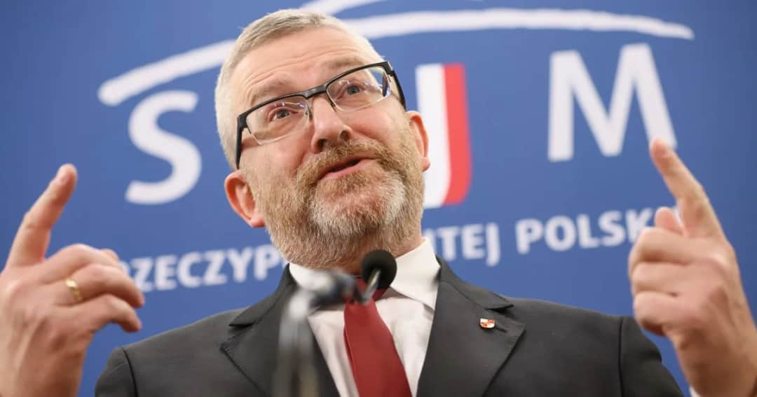 Grzegorz Braun - kim jest i jakie kontrowersje go otaczają?