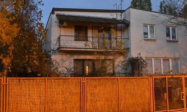 Gdzie mieszka Jarosław Kaczyński? Odkryj tajemnice jego willi