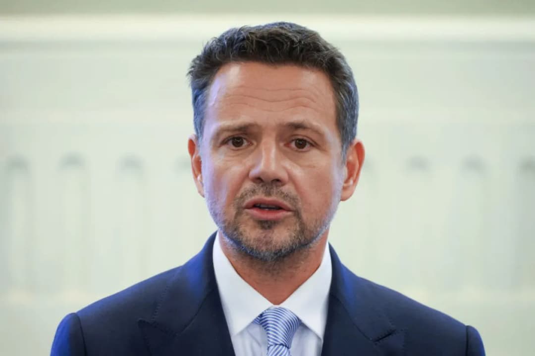 Jakie języki zna Trzaskowski? Zaskakujące umiejętności polityka