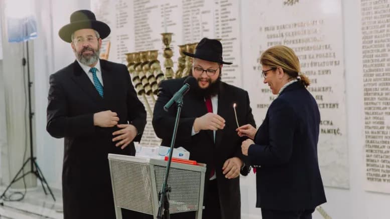 Po co świece chanukowe w sejmie? Odkryj ich głębokie znaczenie