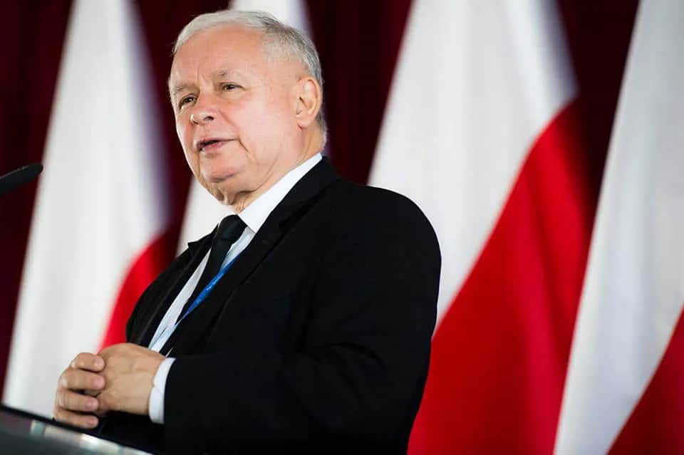 Czy Jarosław Kaczyński ma doktorat? Prawda o jego tytule naukowym