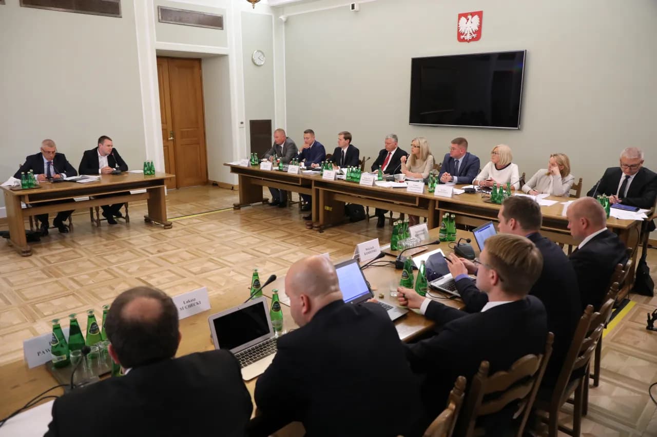 Czy senat może powołać komisję śledczą? Zaskakujące fakty i przepisy