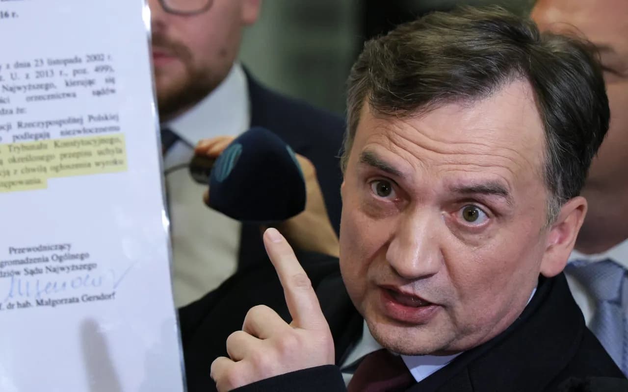 Skąd pochodzi Zbigniew Ziobro? Odkryj jego fascynującą historię