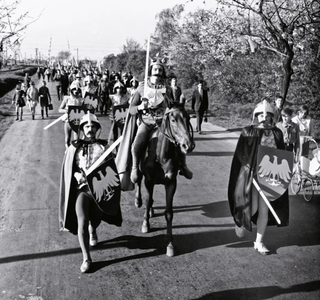 Kaczyński jak Chrobry: Jak historia wpływa na politykę dzisiaj