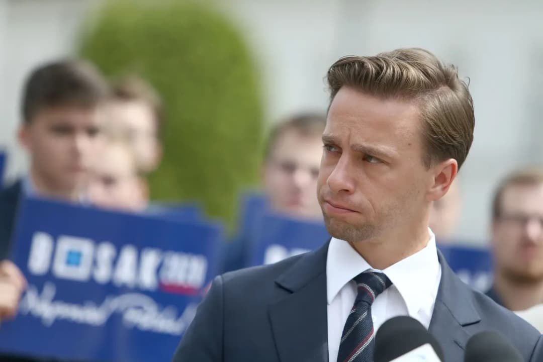Jakie poparcie ma Krzysztof Bosak? Zaskakujące wyniki sondaży
