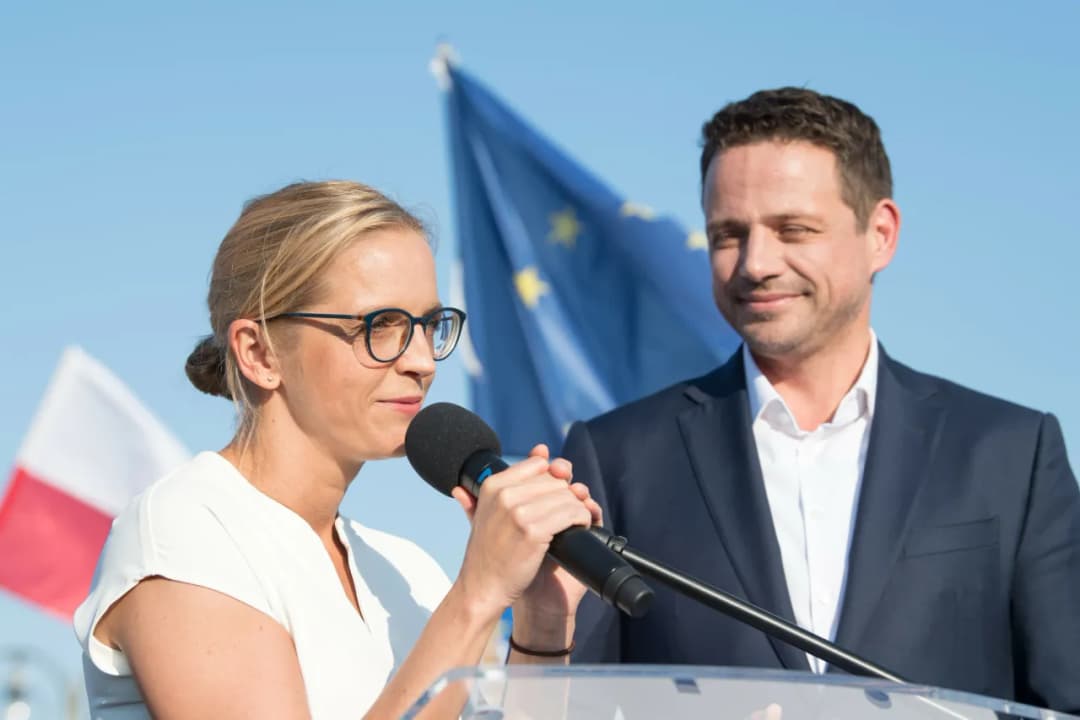 Kim jest żona Trzaskowskiego prezydenta Warszawy? Zaskakujące fakty!