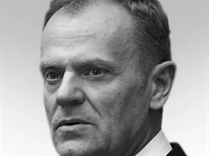 Gdzie się urodził Donald Tusk? Odkryj jego zaskakujące korzenie
