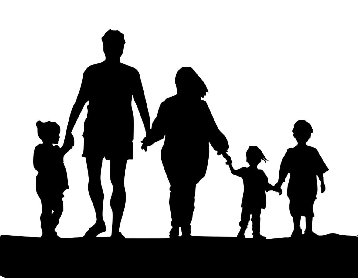 Rodziny zastępcze – procedury muszą służyć dobru dzieci